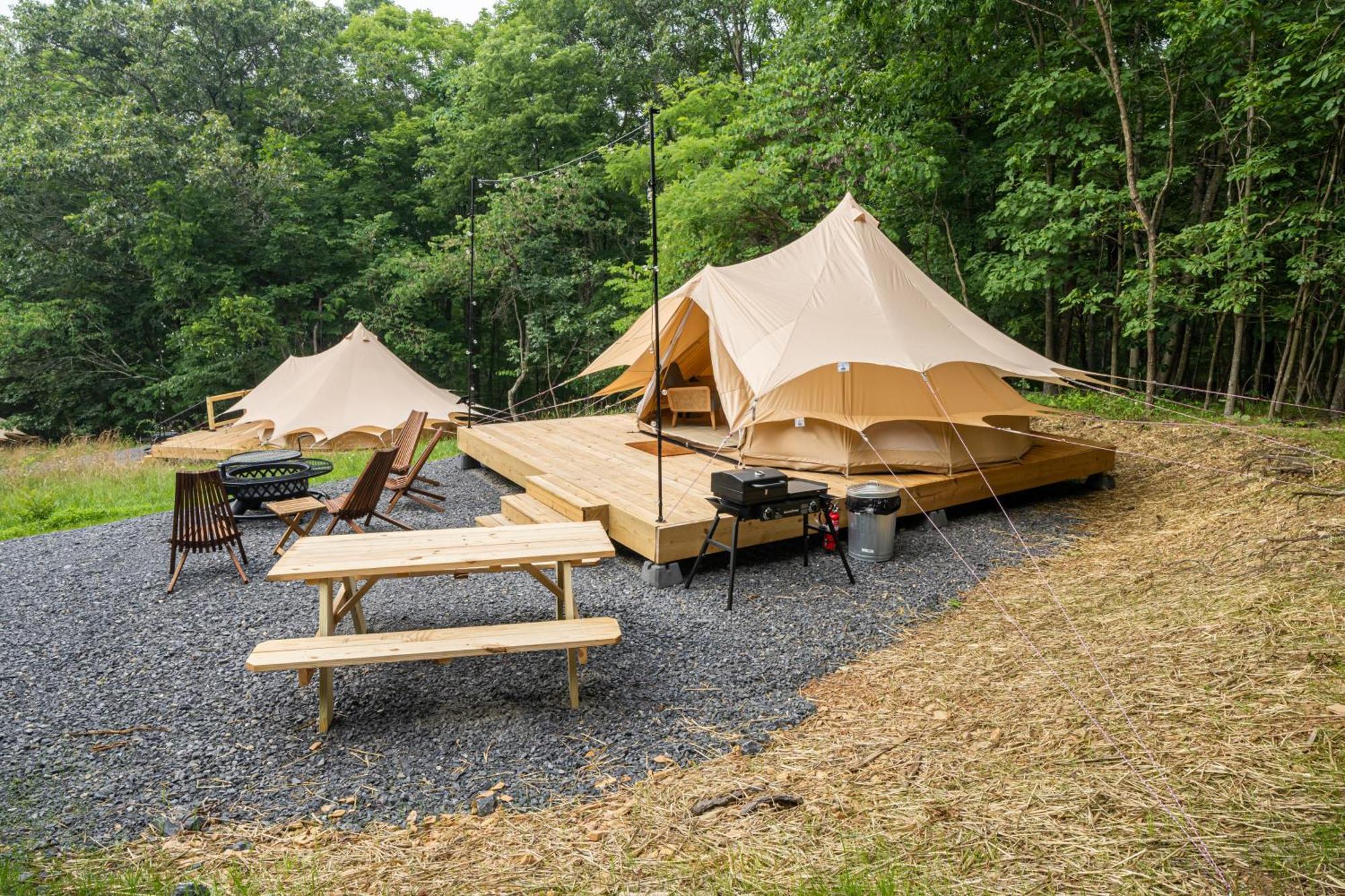 Firefly Ridge Luxury Retreat Hotell Great Cacapon Exteriör bild
